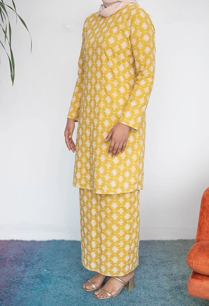Kuning Kencana