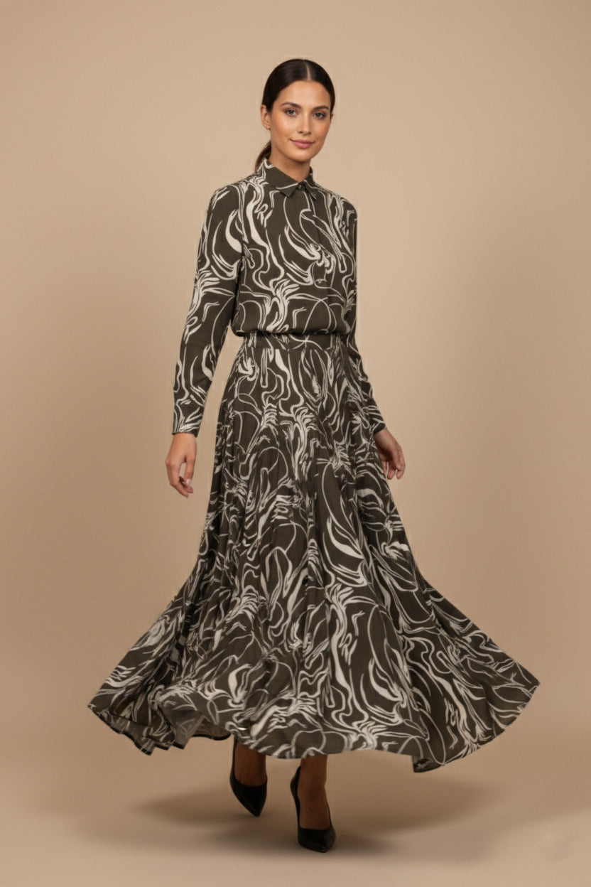 Lisa Modern Line Abstract Flare Skirt