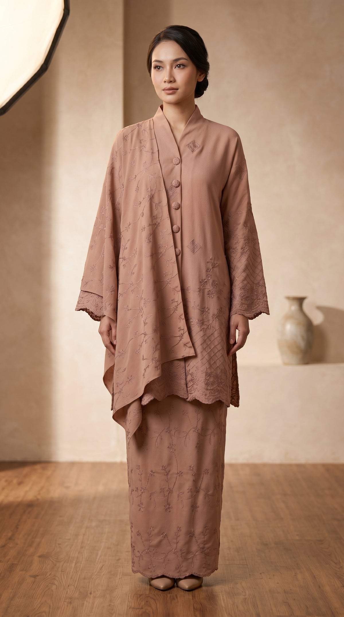 Shazea Kurung dalam Powder Pink Violet