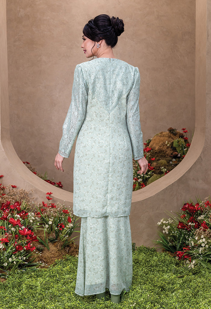 Dreamy Dayang Chiffon Kurung