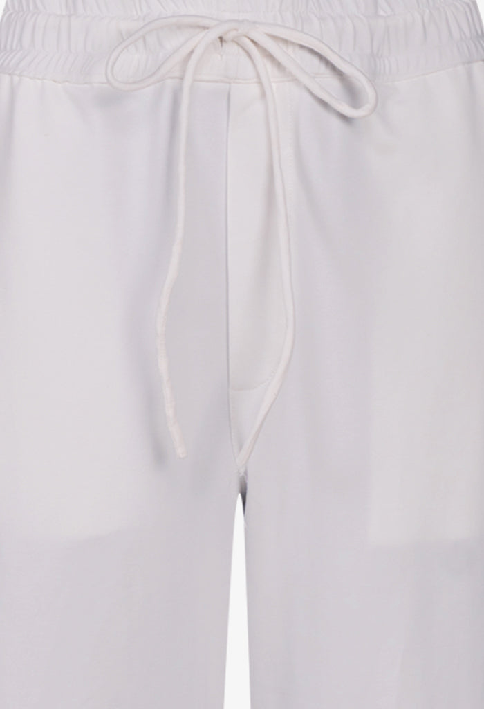 Everywhere Comfort: The Jet-Setter's Hoodie Set