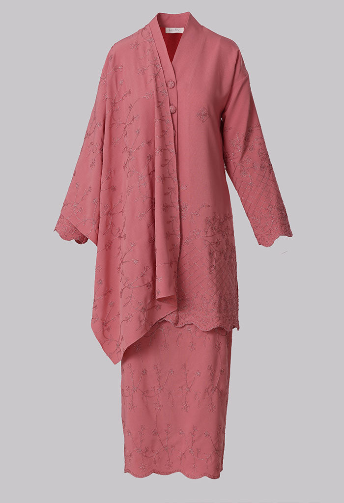 Kurung Moden Anggun Set (with Selendang)
