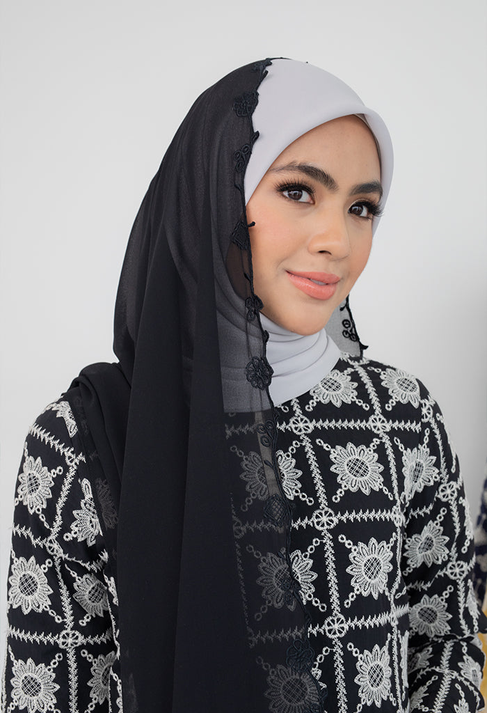 hitam